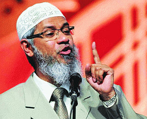 Agencies mull action against Dhaka stimulator Zakir Naik