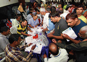 Amarnath yatra resumes from Jammu