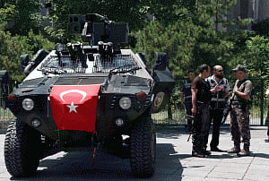 Turkey presses post-coup purge as West voices concern
