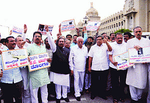 Karnataka Minister KJ George resigns after court orders FIR