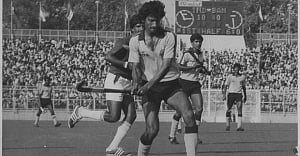 Toughest opponent yet dear friend: Pak greats on Shahid