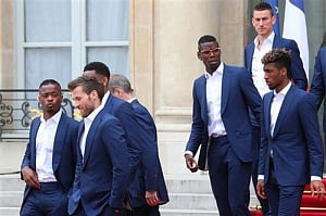 Pogba not worth the money Juventus want to sell for, says Scholes