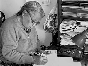 Mahasweta Devi, writer-cum social worker, passes away