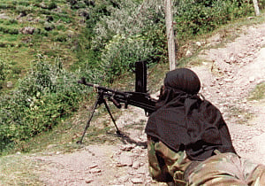 Pakistan violates ceasefire in JK