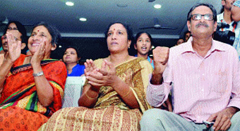 Sindhu will perform better in future: Father