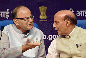 No compromise with those indulging in violence in Kashmir: Jaitley