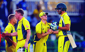 Finch, Smith help Aussies overcome tricky chase
