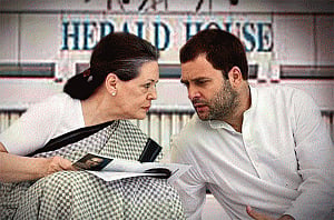 Herald case: Notice issued to Sonia, Rahul on Swamy's plea