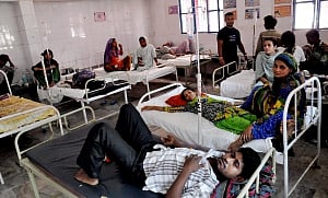 Mystery virus grips Delhi