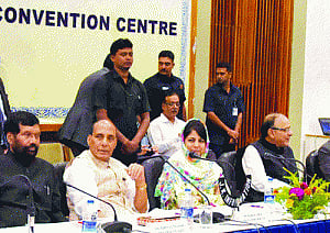 Separatists deride all-party peace bid