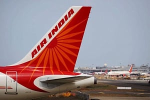 AI to clip wings of striking pilots
