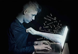 Internet addiction linked to depression, anxiety: study