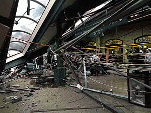 Three reported dead, 100 hurt in New Jersey train crash