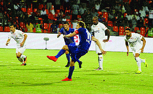 Forlan's penalty gives Mumbai FC full points