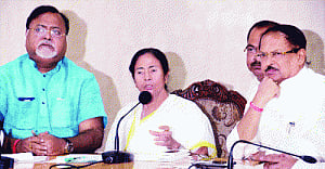 Communal tension in WB: Opp blames TMC