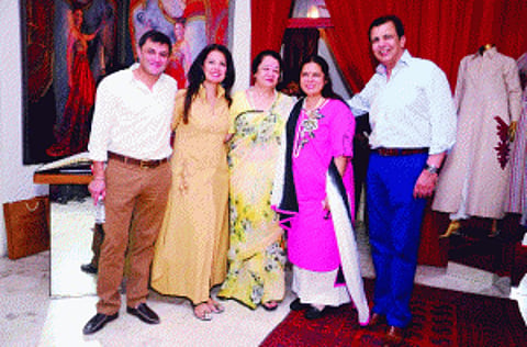 Fresh flavour to Khadi