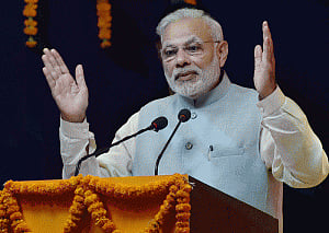 PM-CHGARPM unveils statue of Deendayal Upadhyay in C'garh