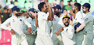 Spinners turn on the heat