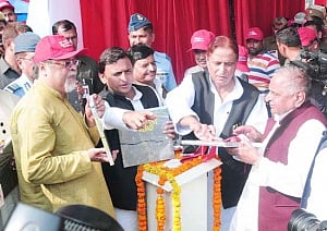 Agra-lucknow 'growth highway' envy of other States: Akhilesh
