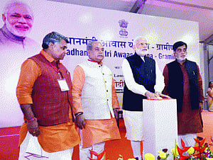 PM launches rural housing scheme