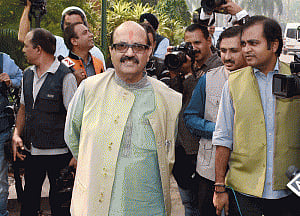 Demonetisation courageous experiment by PM Modi: Amar Singh