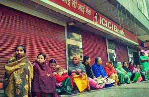 Bank unions demand adequate notes to meet cash needs of public