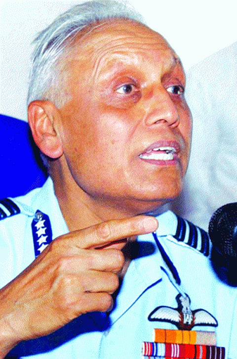 VVIP chopper scam lands at ex-PM door