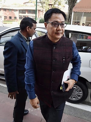 Govt sets record straight on graft charges against Rijiju