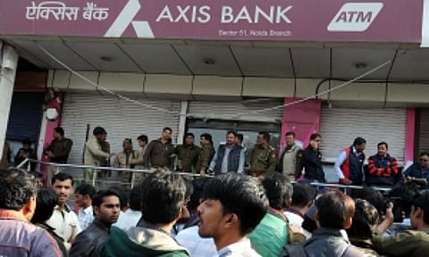 Rs 60 cr in Axis Bank fake a/cs in labourers' names