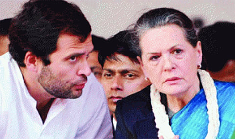 Modi picks up speed, Congress loses steam