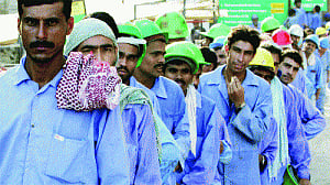 Stranded Indian workers
