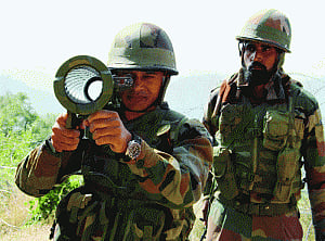 Robust diplomacy and military deterrence