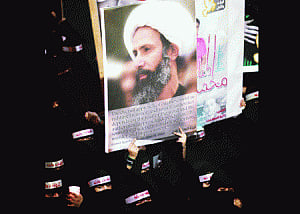 Saudi Arabia executes top Shia cleric, stirs protests
