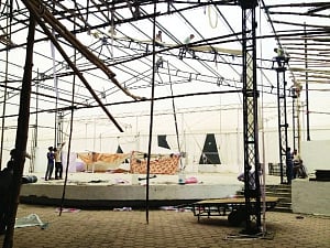 Trade fair goes to the hangars