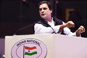 Apex court's verdict, a blow to Kejriwal, Rahul