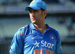 Dhoni alleges misuse of name by mobile company