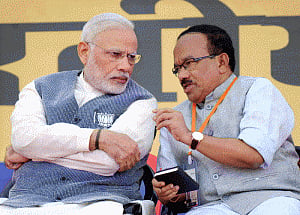 Modi asks the youth to spread stories of soldiers' valour