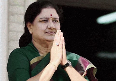 PIl in SC seeking to stall swearing-in of Sasikala as TN CM