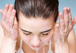 Five acne-causing habits you should stop
