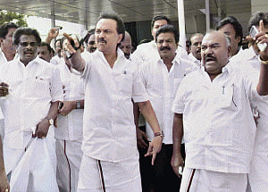 Stalin alleges manhandling in Assembly; to meet Guv