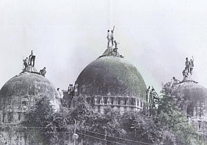 SC favours clubbing of Babri Masjid cases