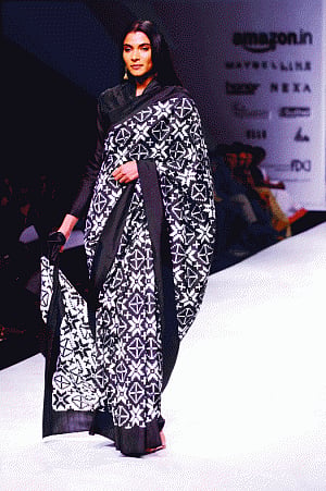 Interpreter of ikat