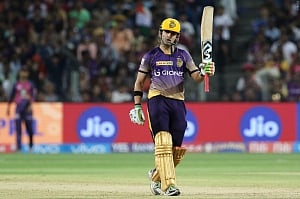 Knight Riders coast to victory