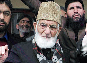 Geelani flays HM, other BJP leaders for statements on Kashmir