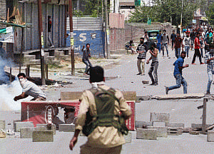NIA conducts raids in Kashmir, Delhi over terror funding