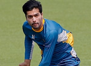 Fit-again Amir may play in India-Pakistan ICC CT final