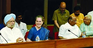 Opp pits Meira against Kovind
