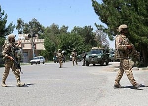 Afghan official says Taliban kill 10 police