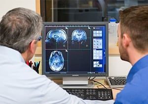 Sleep problems may signal Alzheimer's risk: study