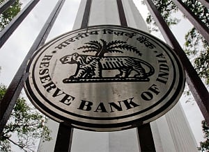 RBI to lease currency verification systems to weed out fakes